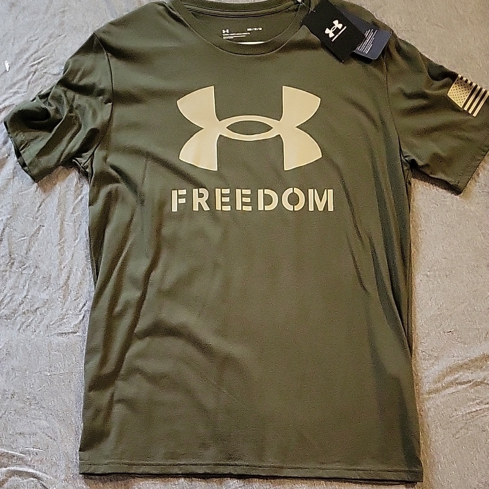 Under Armour Men's Green Freedom Tee